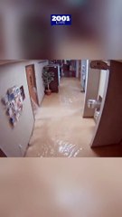 ¡Impactante! Lluvias causaron el derrumbe de una biblioteca en Long Island #EEUU