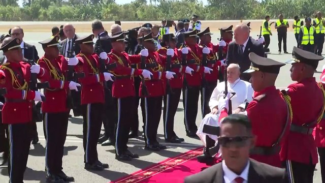 Papa Francisco pede que se previna ‘abuso contra crianças e adolescentes’