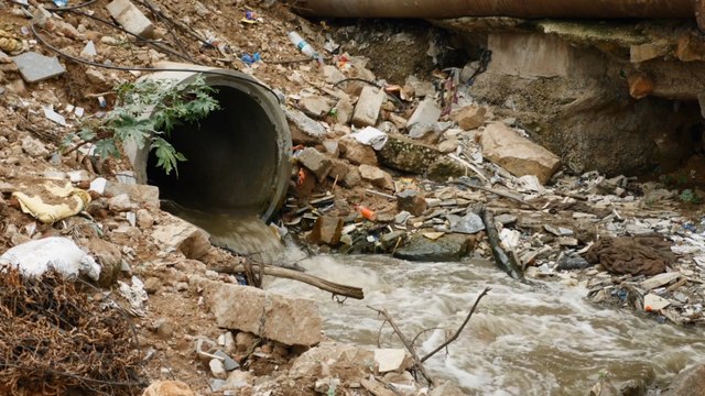 Yorkshire Water dumped sewage for more than half a million hours last year