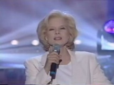 SYLVIE VARTAN - P'TIT BATEAU - FA SI LA CHANTER