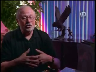 DOCUMENTÁRIO SERIAL KILLERS ESTRANGULADOR DE HILLSIDE (DUBLADO)