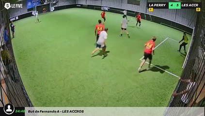 LA PERRY TEUF - LES ACCROS 09/09 à 20:41 - Football Terrain 2 (LeFive Pau)