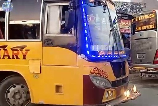 Faislabad punjab dey sheher machister of Pakistan pind Punjab dey very traditional village life in Punjab simple life