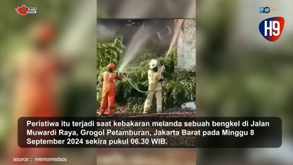 Detik-detik Petugas Damkar Terkena Ledakan Api Kebakaran Bengkel di Grogol