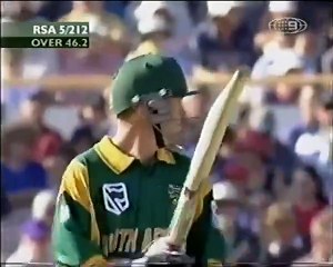 Shaun Pollock 69 vs New Zealand  2001   Perth
