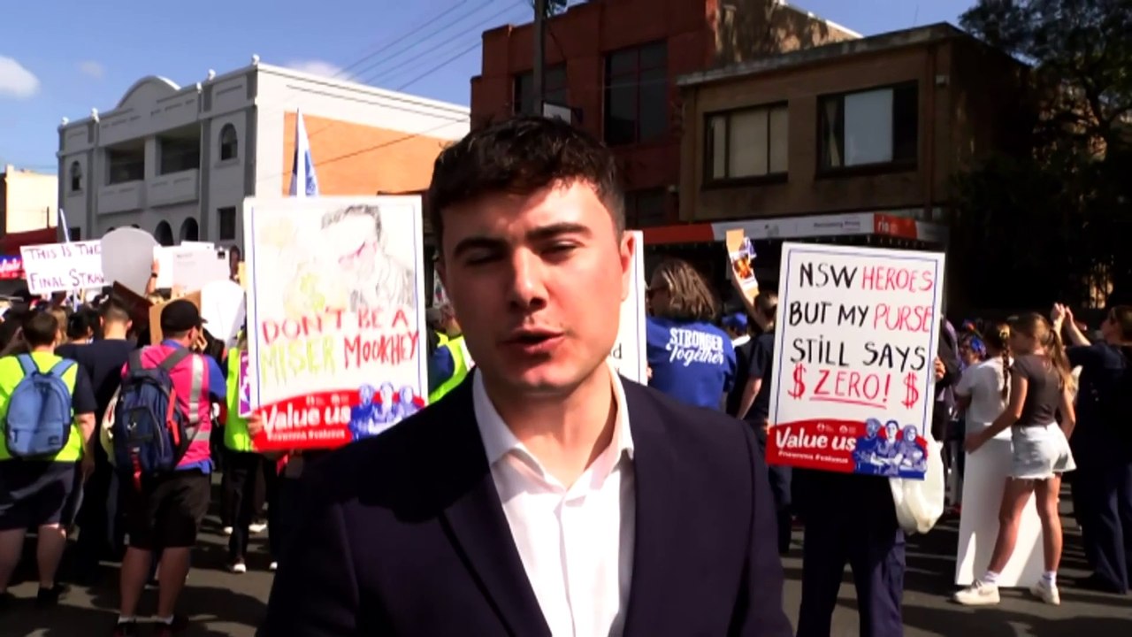 NSW nurses and midwives walk off the job after pay negotiations fail