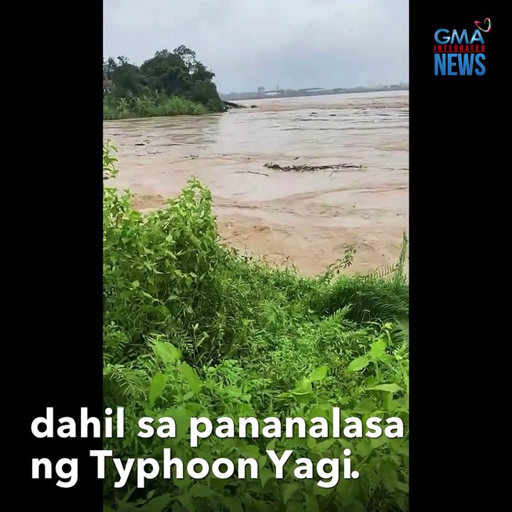 Bumigay ang tulay! – Mga motorista, nahulog sa rumaragasang ilog | GMA Integrated Newsfeed