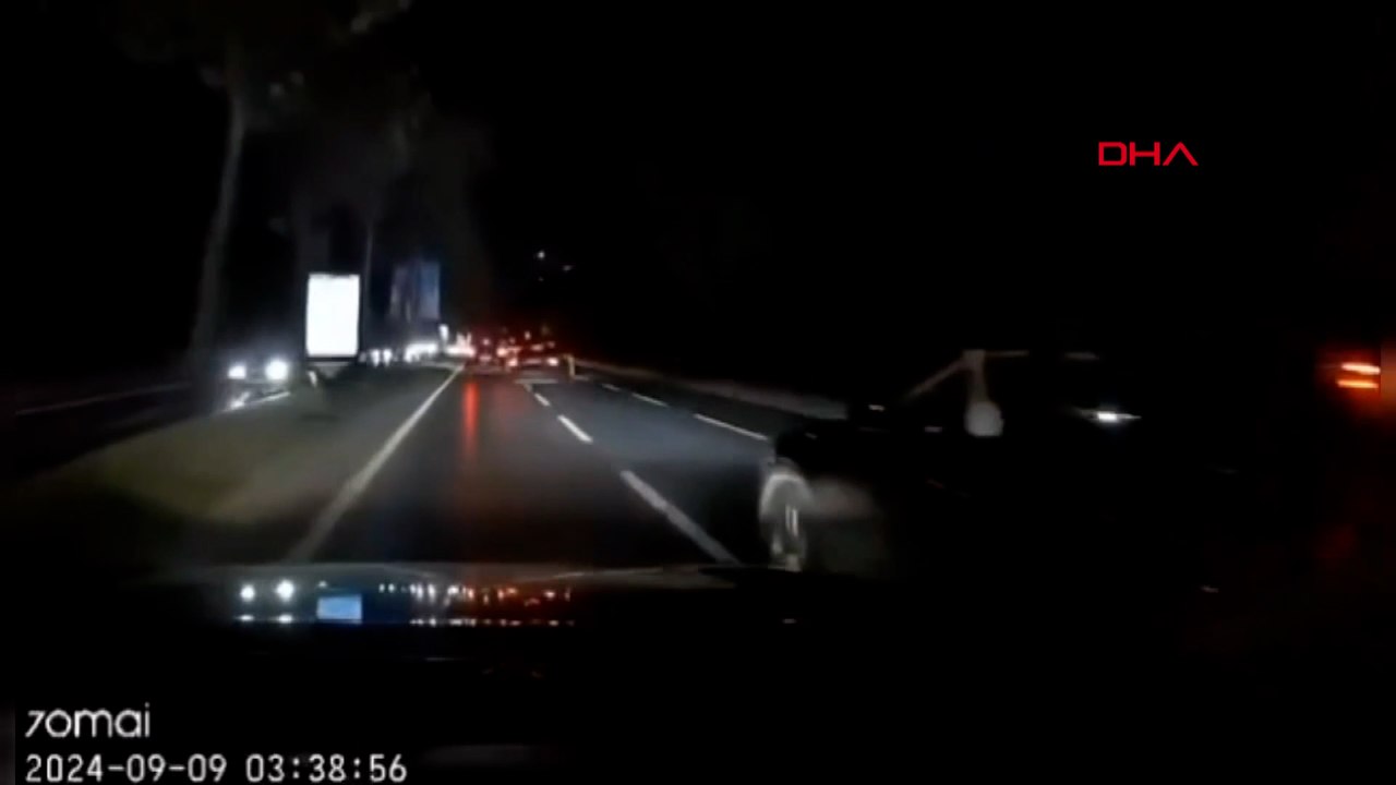 Sarıyer'de otomobiliyle makas atan sürücü taksiye çarptı