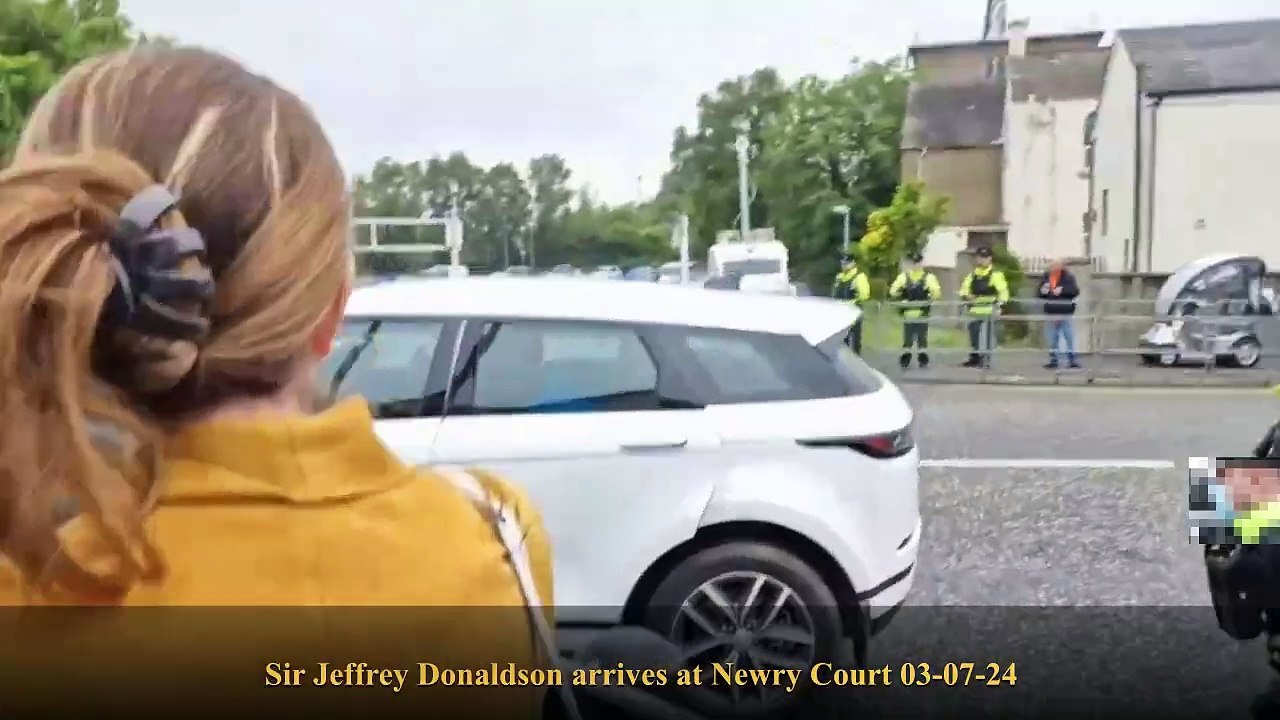 Sir Jeffrey Donaldson arrives at Newry Court 03-07-24