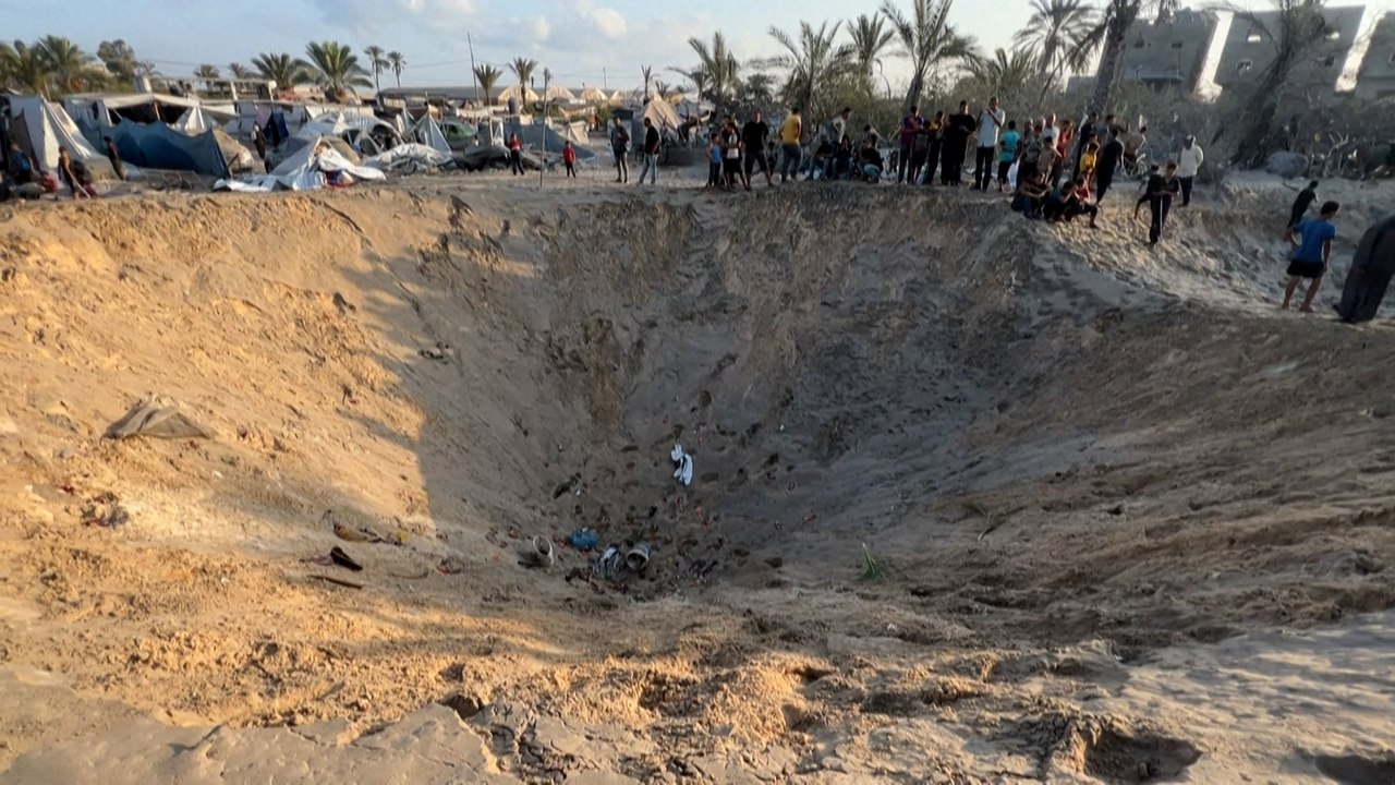 Guerre à Gaza : frappe meurtrière sur une zone humanitaire à Khan Younès