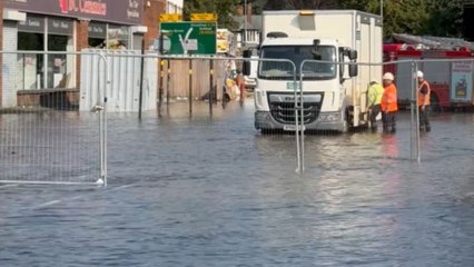 Burst water pipe turns Stratford Road into a river, causing shop closures in Birmingham