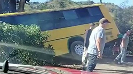 tn7-vuelco-de-bus-san-cristobal-norte-100924