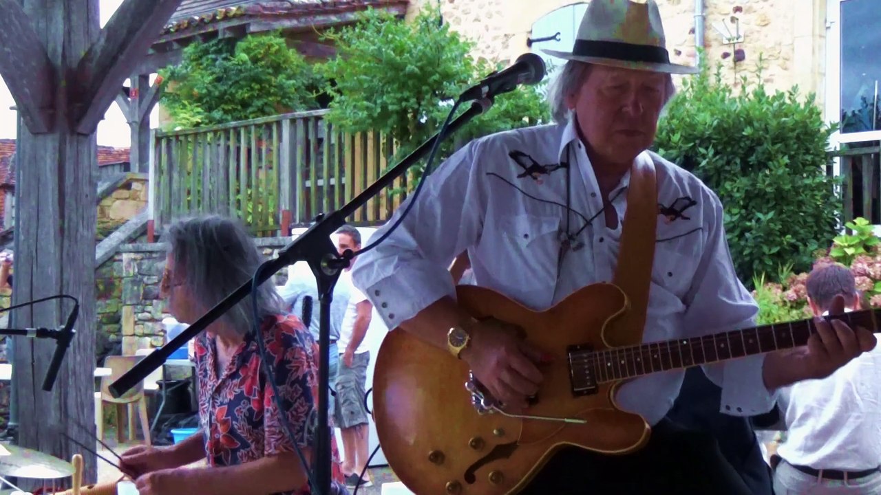 Smile by Romantic Journey