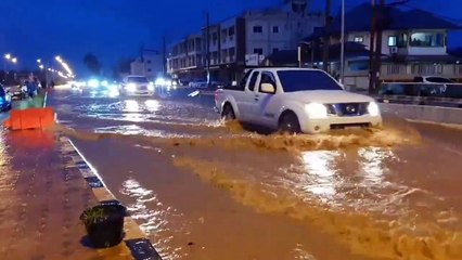 น้ำท่วมเมืองแม่สายวิกฤต ฝนยังไม่หยุด ชาวบ้านเดือดร้อนหนัก 🌧️