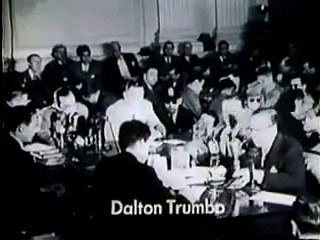 Dalton Trumbo da su testimonio ante el Comité de Actividades Anti-Americanas (1947)