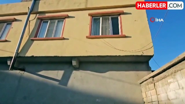 Suriye'den gelen mermi Karkaşmış'ta bir eve isabet etti