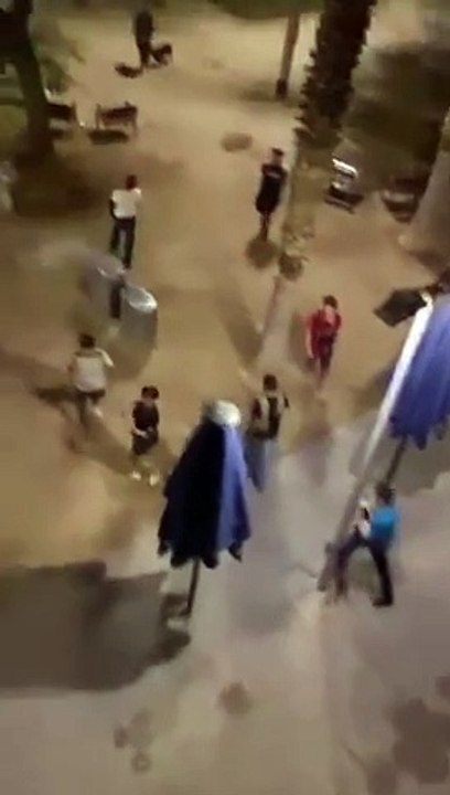 Pelea entre jóvenes extranjeros en el Raval de Barcelona