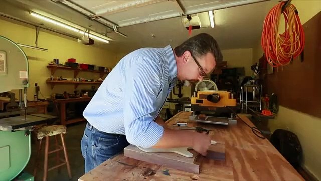 Handmade Sound - Building Guitars Into Business