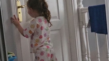 Girl's Frozen sing-along fails to melt the tension after argument with twin sister