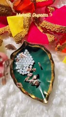 Mehndi dupatta waoo so nice