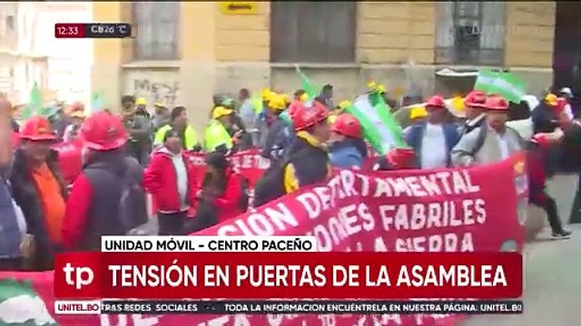 A puño limpio: Violencia entre arcistas y evistas marca la llegada de la marcha de la COB a la plaza Murillo