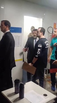 VÍDEO: Confira momento em que Deolane Bezerra recebe voz de prisão após descumprir medidas