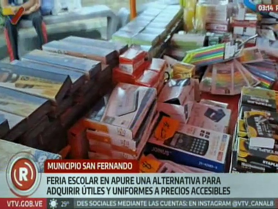 Apureños son beneficiados con feria escolar de útiles y uniformes a precios asequibles