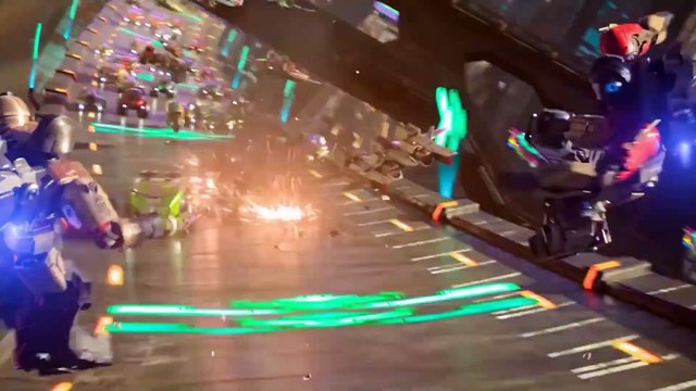 Transformers Le Commencement Film - Philippe Lacheau, la voix française de Bumblebee