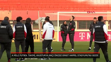 Milliler, Avusturya maçı öncesinde Ernst Happel Stadyumu'nda yürüyüş gerçekleştirdi