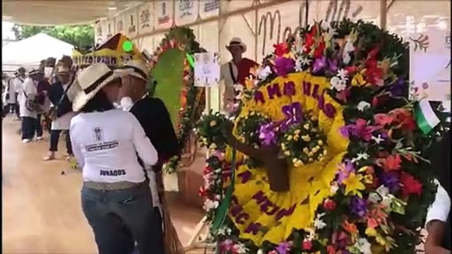 12-08-18 Premiacion desfile de silleteros