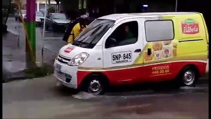 Inundaciones por torrencial aguacero en el Valle de Aburra