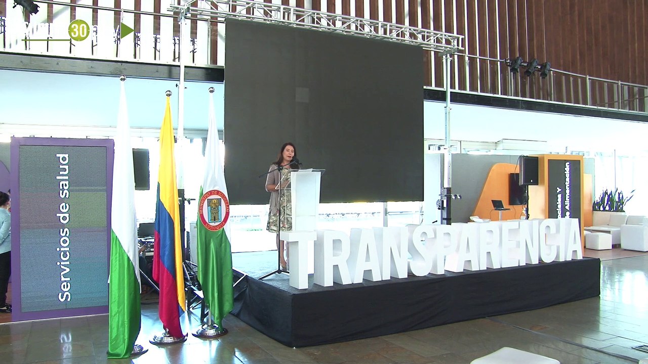 16-11-18 Feria de la Transparencia socializó prácticas eficientes en contratación estatal en Medellín