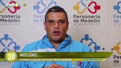 Eh, pero muy gallitos finos Los mismos que pelearon en La Candelaria llegaron peleando al popular