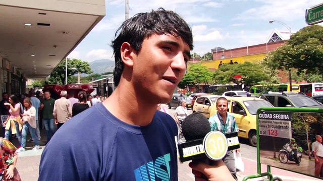 17-08-18 Que opina de la posicion de JBalvin sobre los cantantes del genero que usan la violencia de Medellin para sus canciones