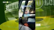 Taxista le braveó a un busero en Medellín y hasta le habría roto los vidrios del carro