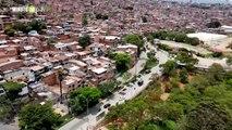 Santa Cruz será la cuarta comuna de Medellín en quedar libre de huecos