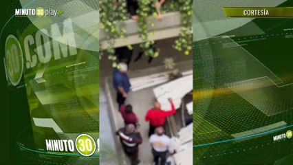 Se lanza persona en edificio la ceiba por la playa