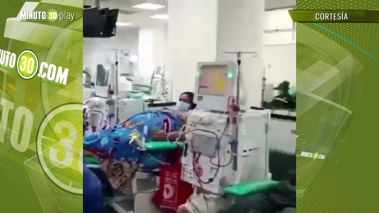 Médicos, enfermeras y pacientes le rinden un lindo homenaje a Darío Gómez