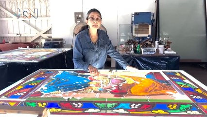 mqn-Silvia Laks la creadora y restauradora de los vitrales casi muertos de la parroquia Inmaculada Concepción en Heredia-250324