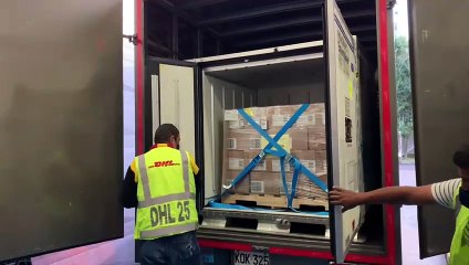 05-10-21 Colombia recibio mas dosis de la vacuna de AstraZeneca (1)