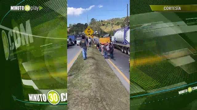 Accidente en Caldas tiene otra vez esta vía cerrada