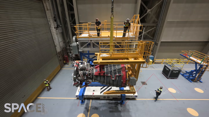 NASA Artemis 2 Moon Rocket’s Core Stage Engines Installed In 4K Time-Lapse