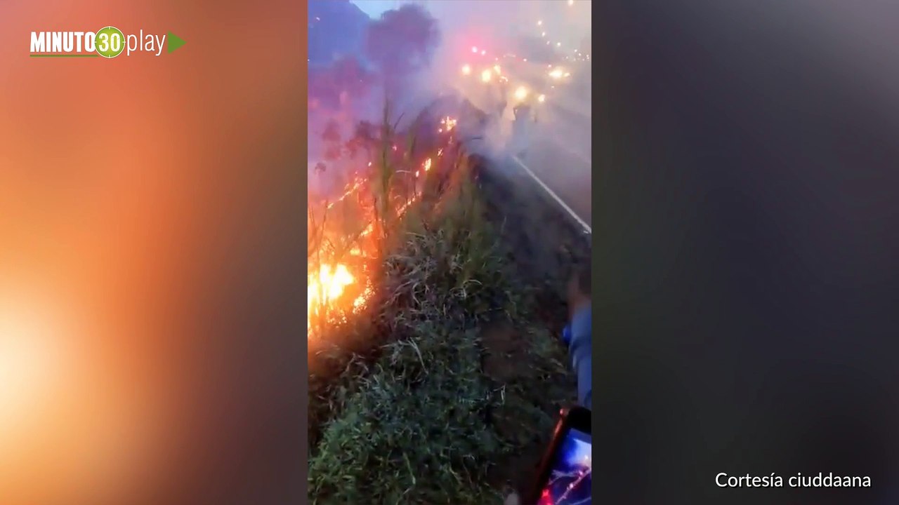 04-09-19 incendio en el cerro de las tres cruces
