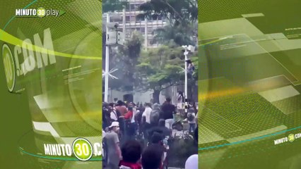 Ya empezaron En Medellín comenzaron a tumbas las fotomultas