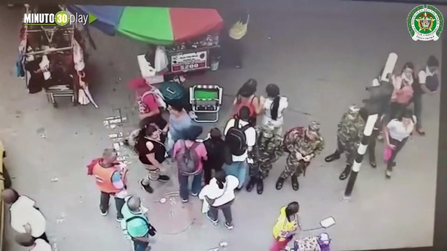 CAPTURADA PAREJA PERTENECIENTES A LOS INTOCABLES DEDICADOS AL COSQUILLEO EN EL CENTRO DE MEDELLÍN