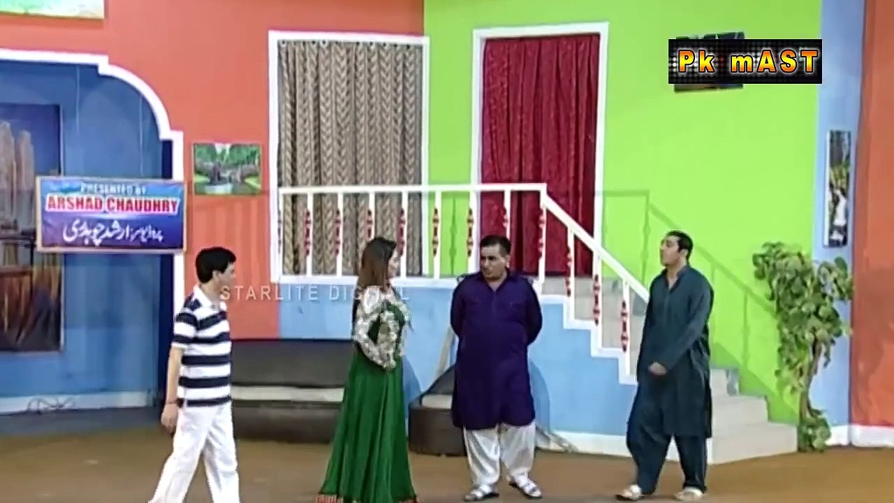 Zafri Khan and Khushboo With Nasir Chintoti and Tariq Teddy Stage Drama Comedy Clip _ Pk Mast