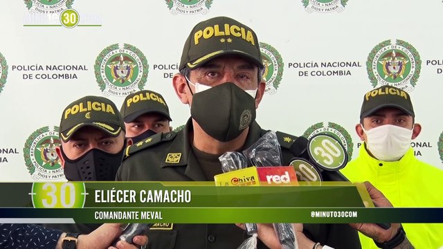Video. A lo “Epa Colombia”, una persona cogió un martillo y dañó un cajero en las protestas de ayer en Medellín