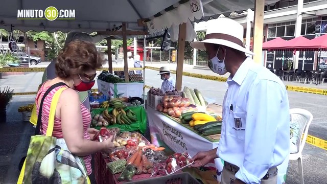 Hay que apoyarlos Mercados Campesinos vuelven a Medellín, tras siete meses de ausencia