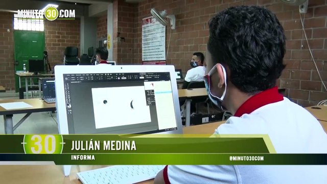 Con manillas inteligentes, Envigado inicia piloto de alternancia en los colegios de la ciudad