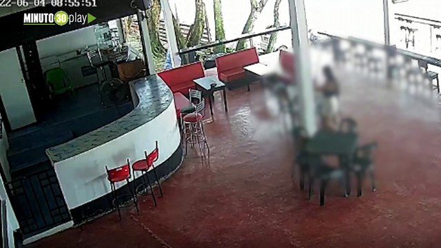 Quedó grabado el momento en el que un Policía mató a la novia y luego se pega un tiro
